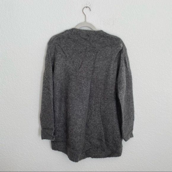 NWT ZARA Women’s Small Knit Gray Wool Long-Sleeve Scoop Neck Sweater Top - Picture 2 of 8